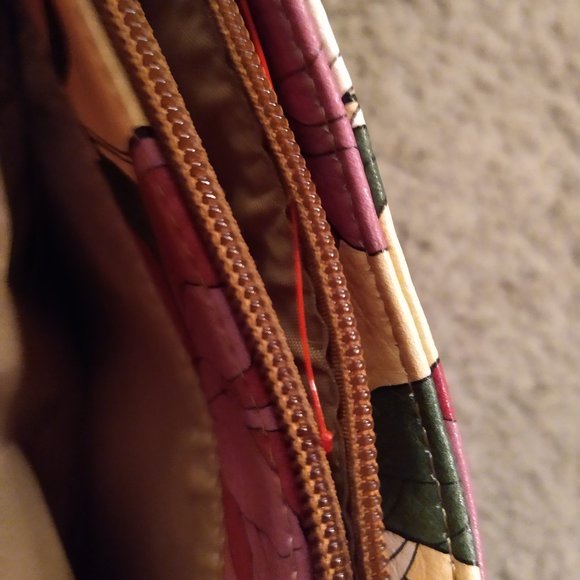 KOLTOV  Floral CROSSBODY  Bag - VERY NICE CONDITION - Picture 8 of 8